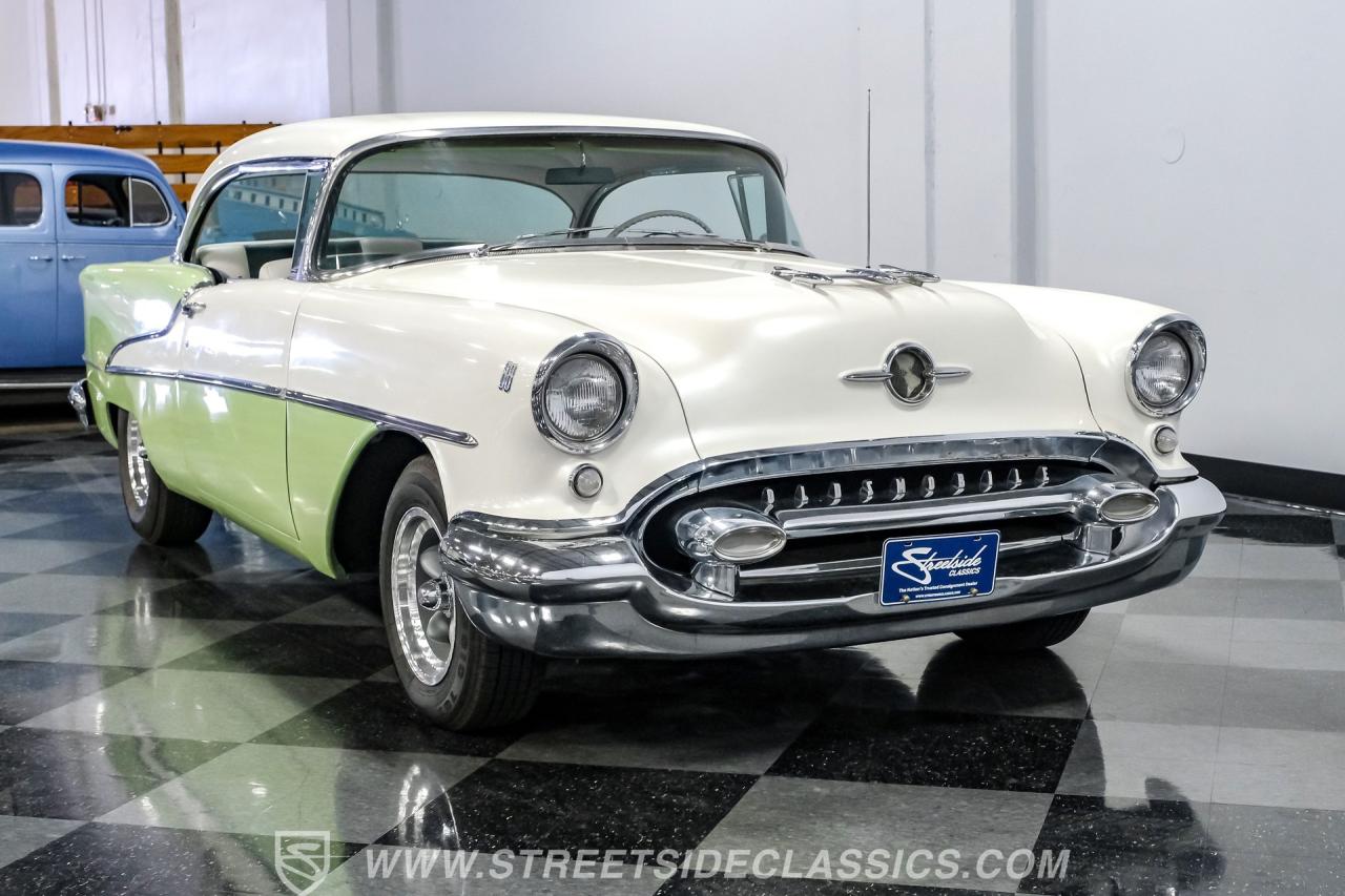1955 Oldsmobile Deluxe 88 Holiday Coupe