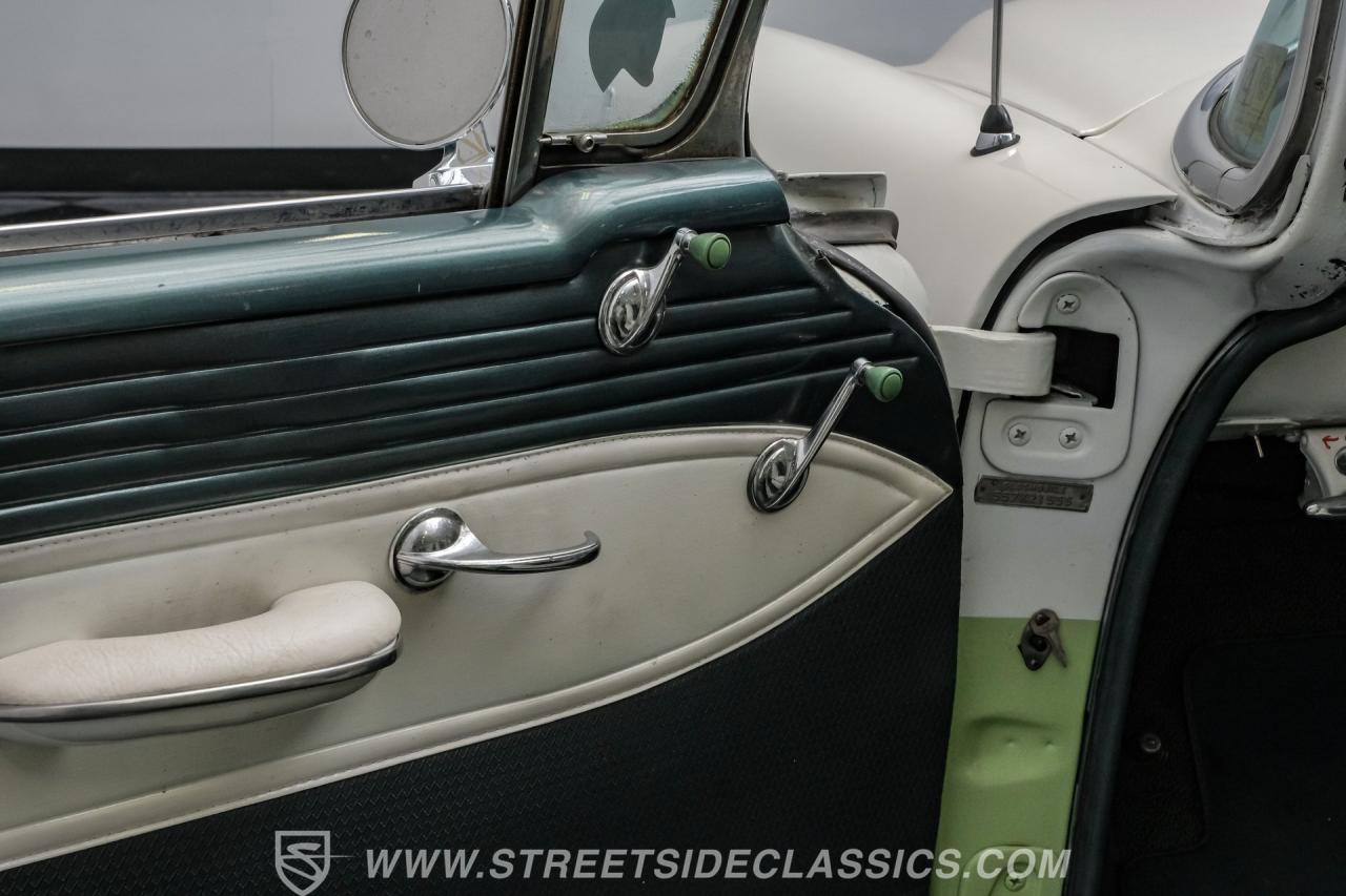 1955 Oldsmobile Deluxe 88 Holiday Coupe