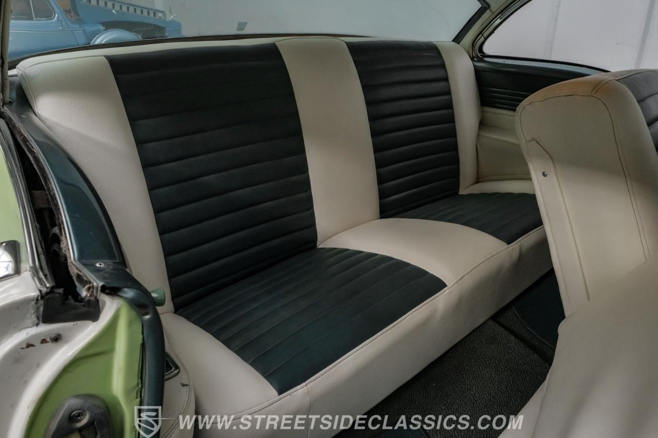 1955 Oldsmobile Deluxe 88 Holiday Coupe