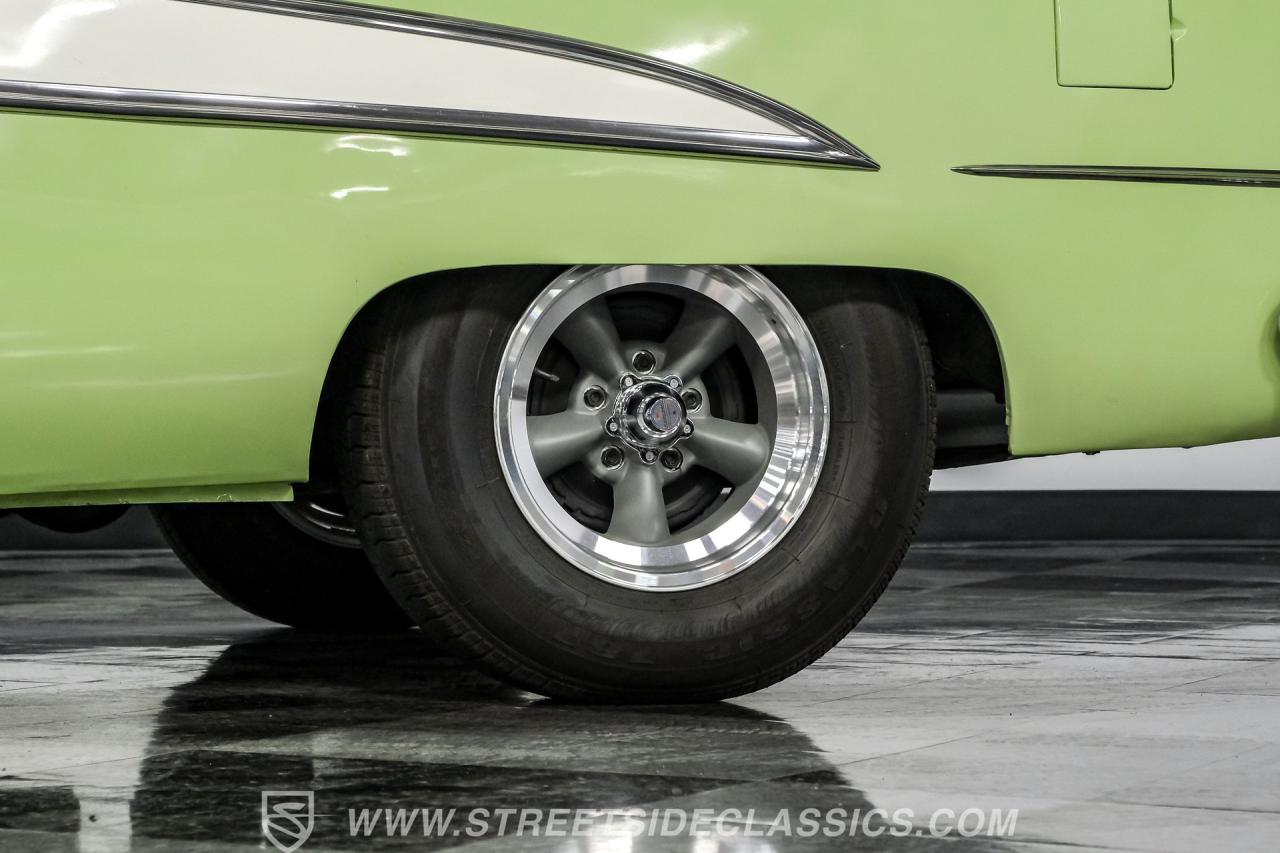 1955 Oldsmobile Deluxe 88 Holiday Coupe