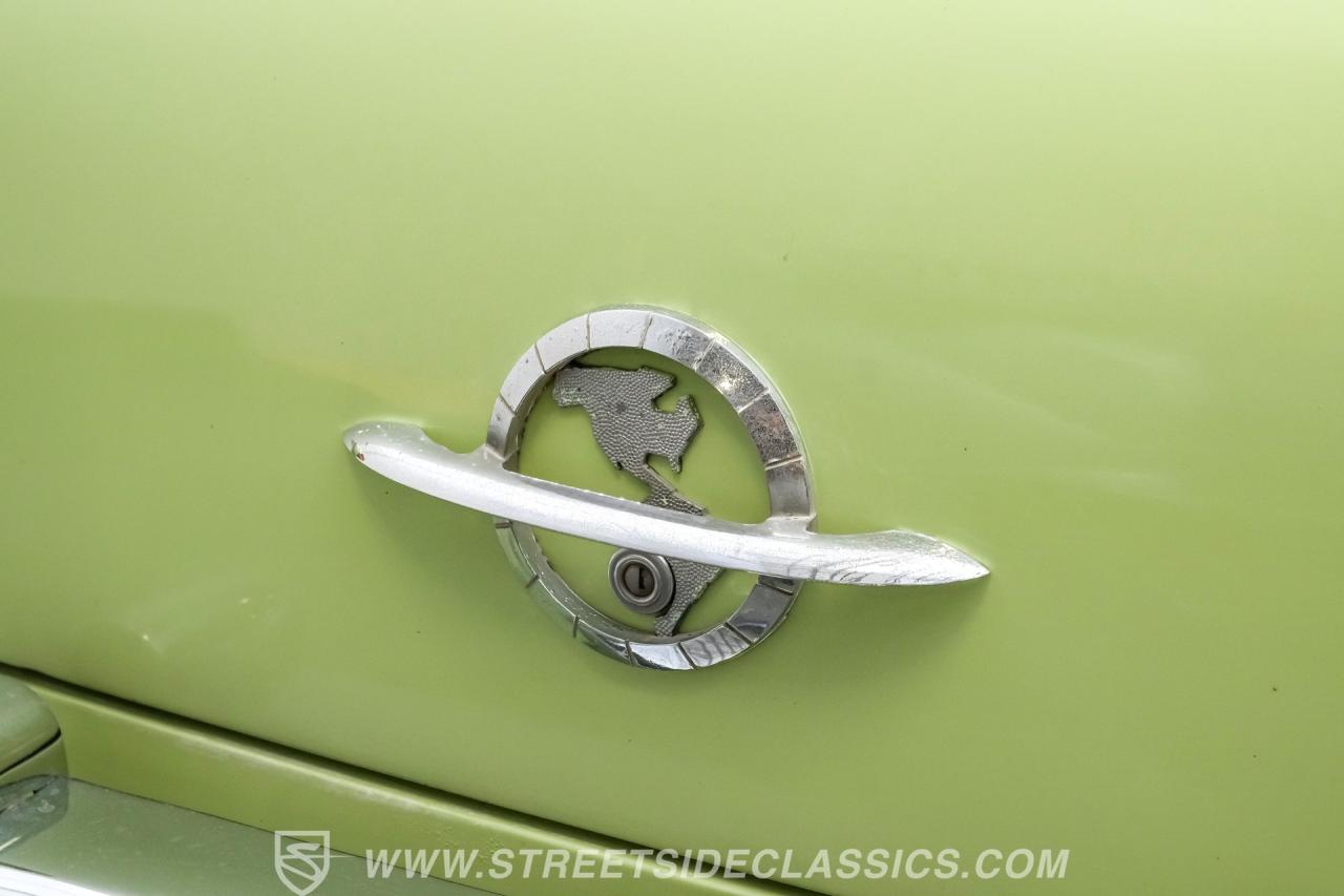 1955 Oldsmobile Deluxe 88 Holiday Coupe