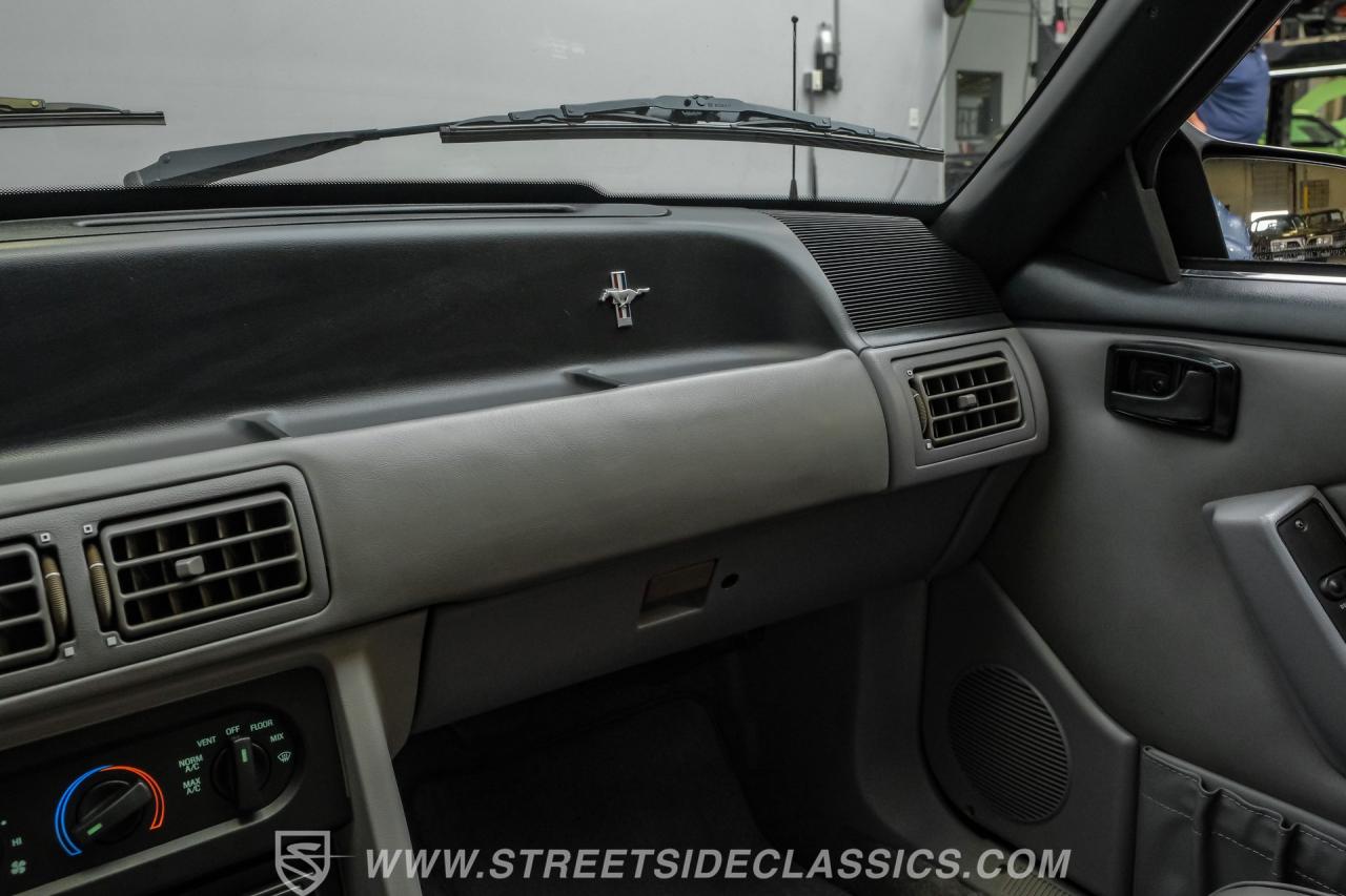 1993 Ford Mustang SVT Cobra