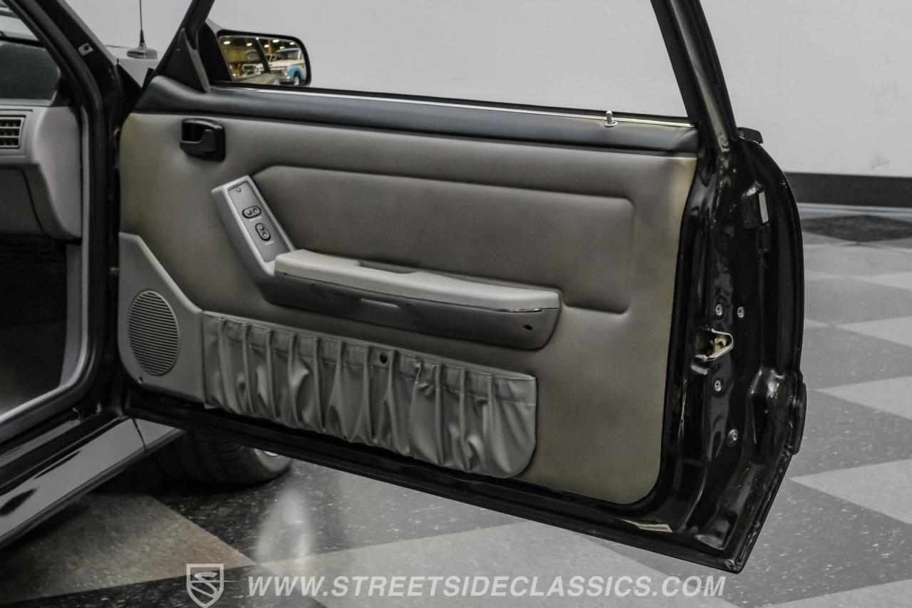1993 Ford Mustang SVT Cobra