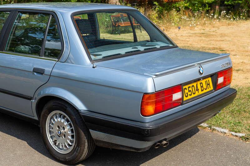 1990 BMW 325i