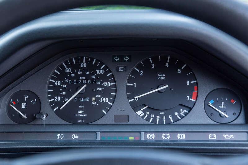 1990 BMW 325i