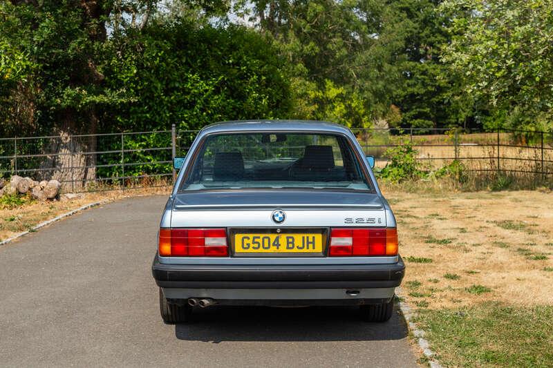 1990 BMW 325i