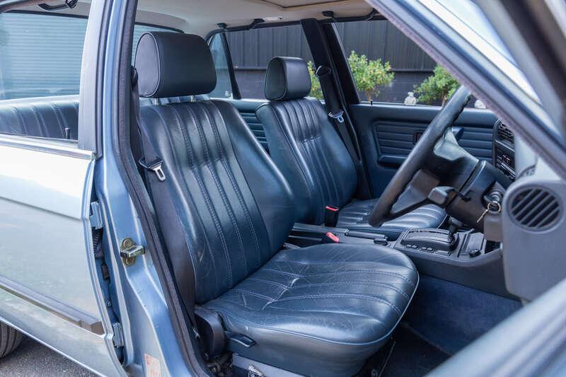 1990 BMW 325i