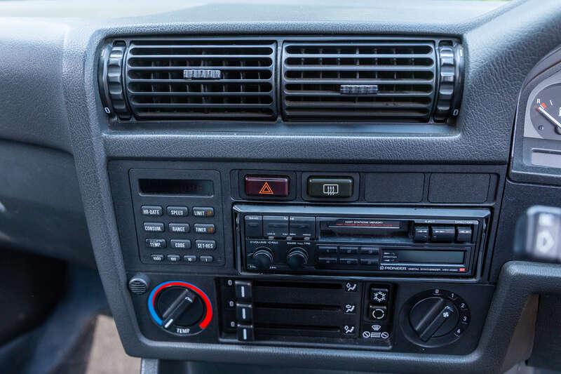 1990 BMW 325i
