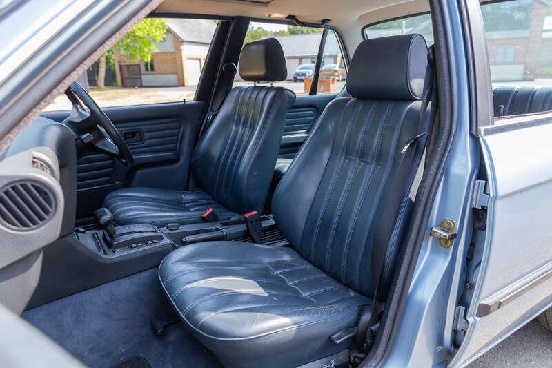 1990 BMW 325i