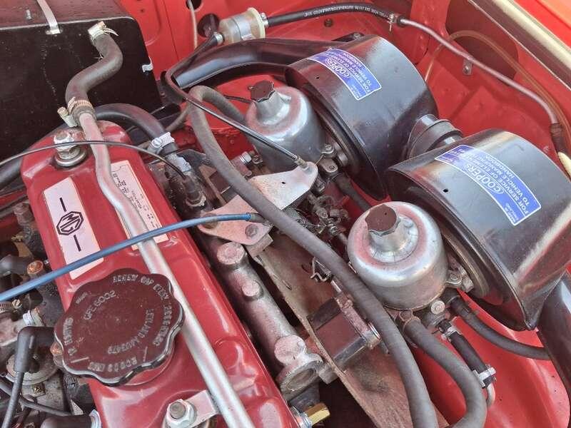 1979 MG B Roadster