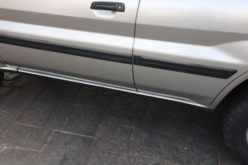 2003 Mitsubishi SHOGUN