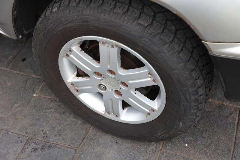 2003 Mitsubishi SHOGUN