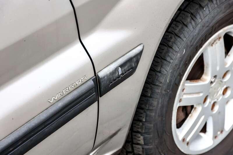 2003 Mitsubishi SHOGUN