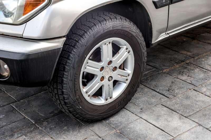 2003 Mitsubishi SHOGUN