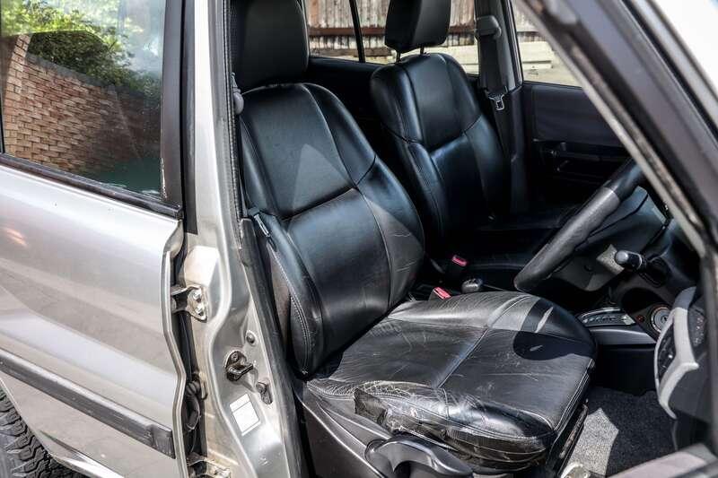 2003 Mitsubishi SHOGUN