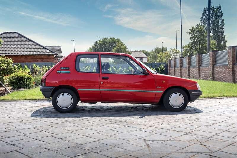 1992 Peugeot 205