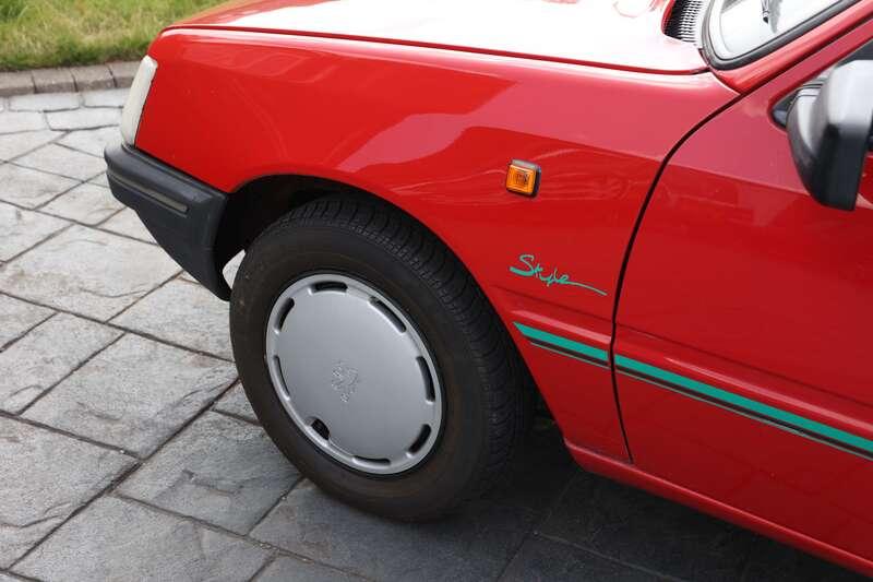 1992 Peugeot 205