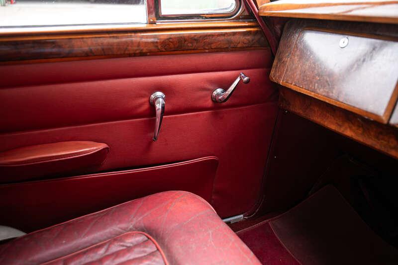 1967 Daimler 2.5V8