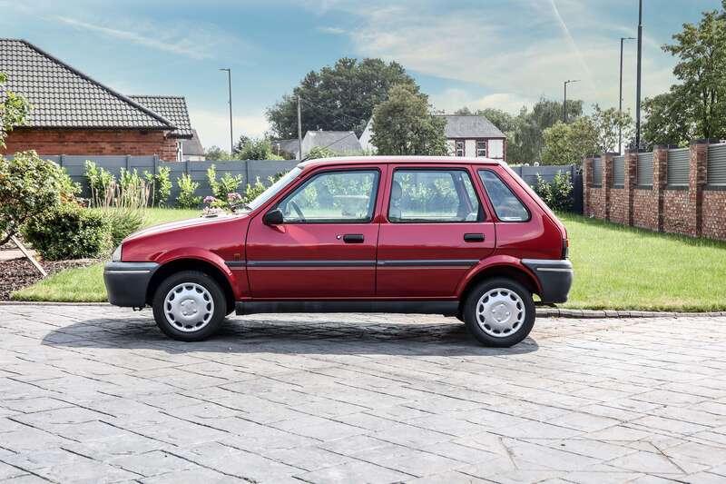 1997 Rover 100