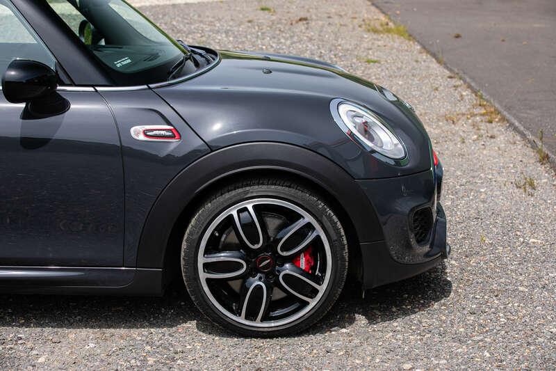 2017 Mini JCW