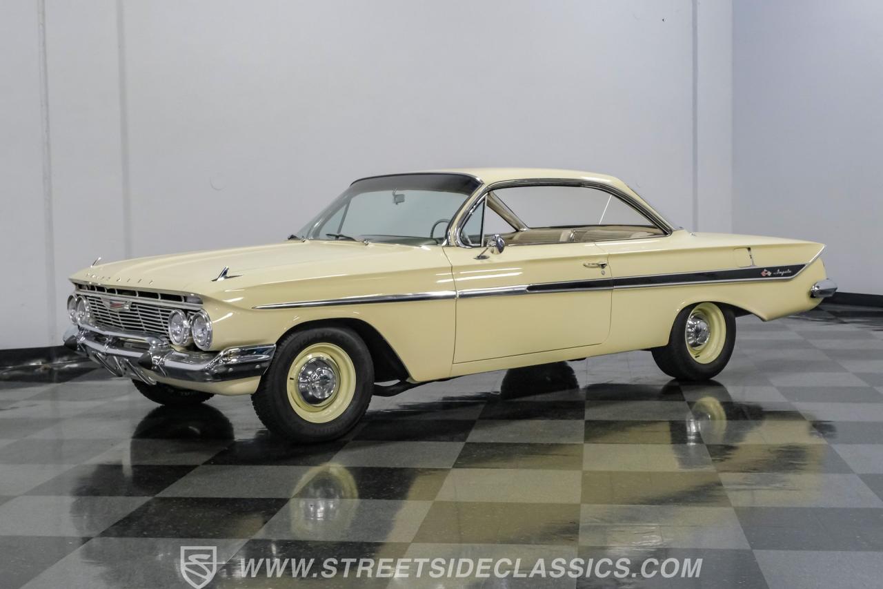 1961 Chevrolet Impala Bubble Top