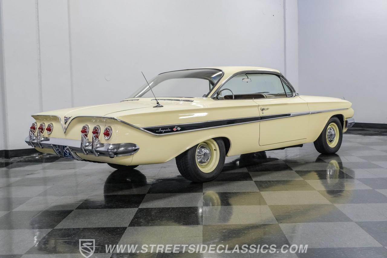 1961 Chevrolet Impala Bubble Top
