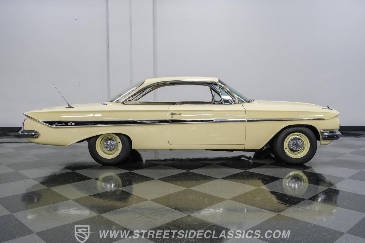 1961 Chevrolet Impala Bubble Top