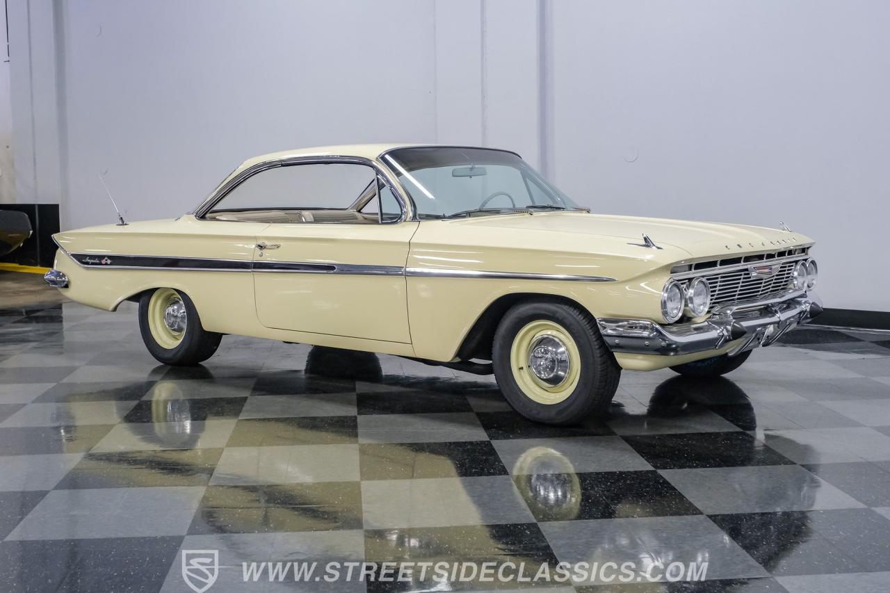 1961 Chevrolet Impala Bubble Top