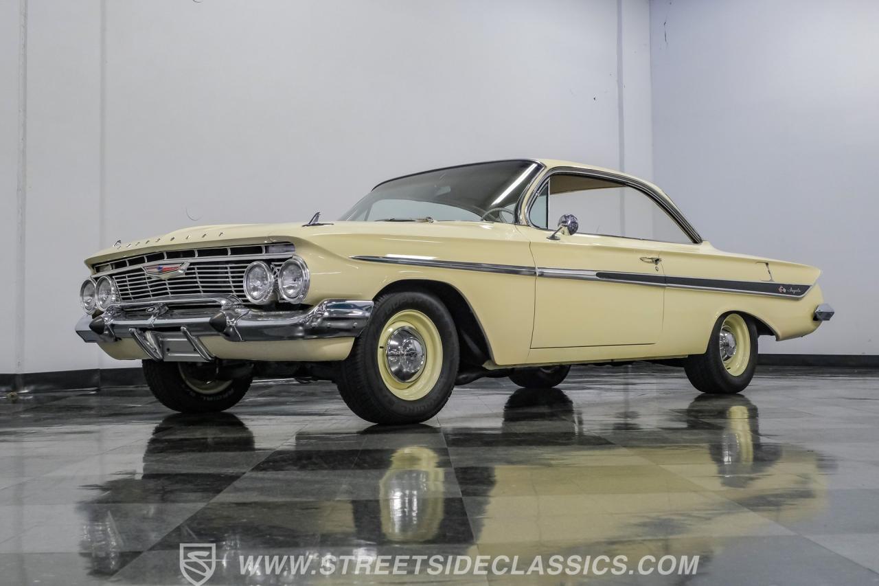 1961 Chevrolet Impala Bubble Top