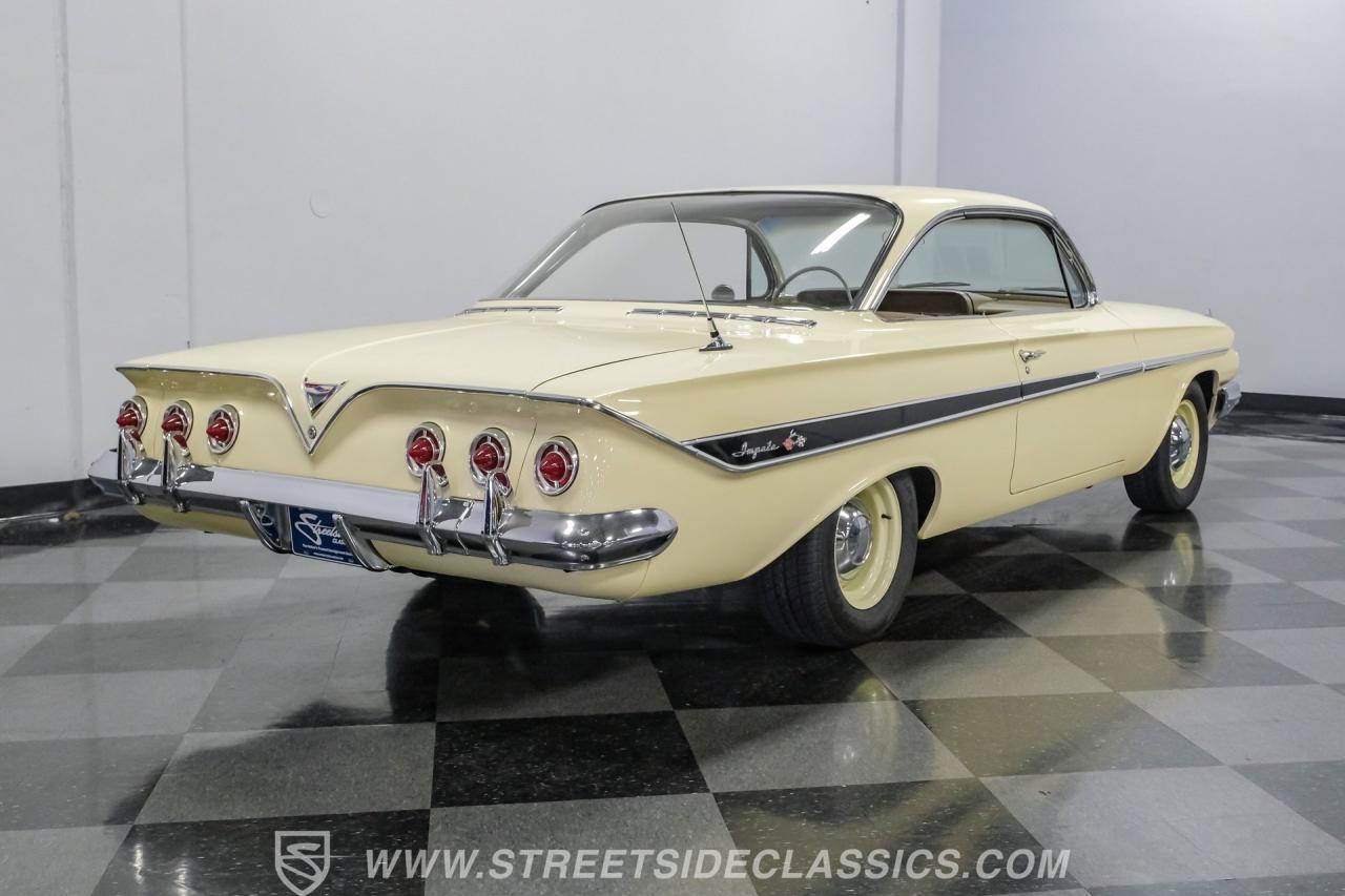 1961 Chevrolet Impala Bubble Top