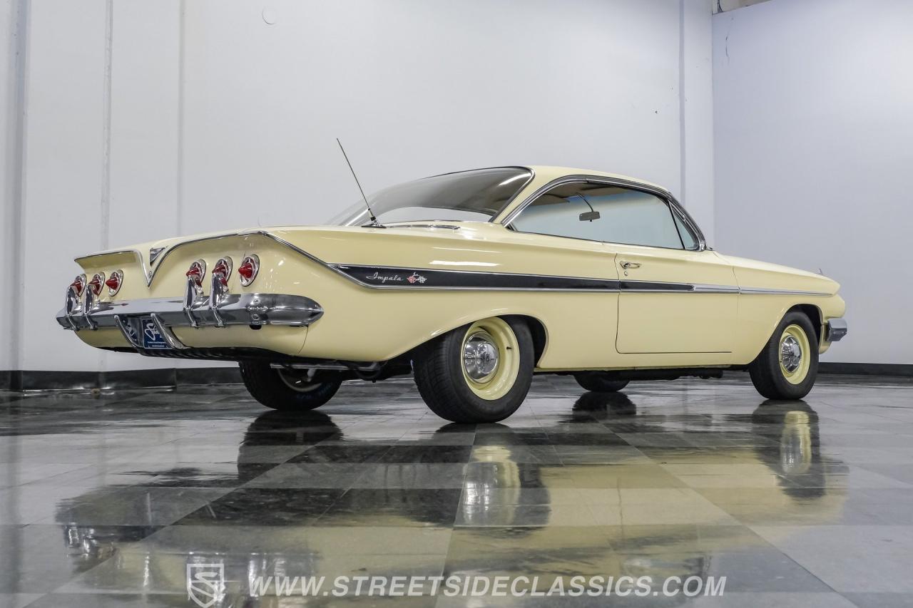 1961 Chevrolet Impala Bubble Top