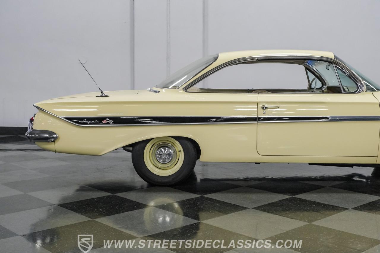 1961 Chevrolet Impala Bubble Top