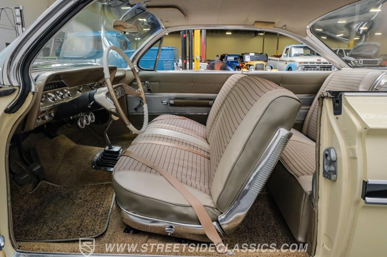 1961 Chevrolet Impala Bubble Top
