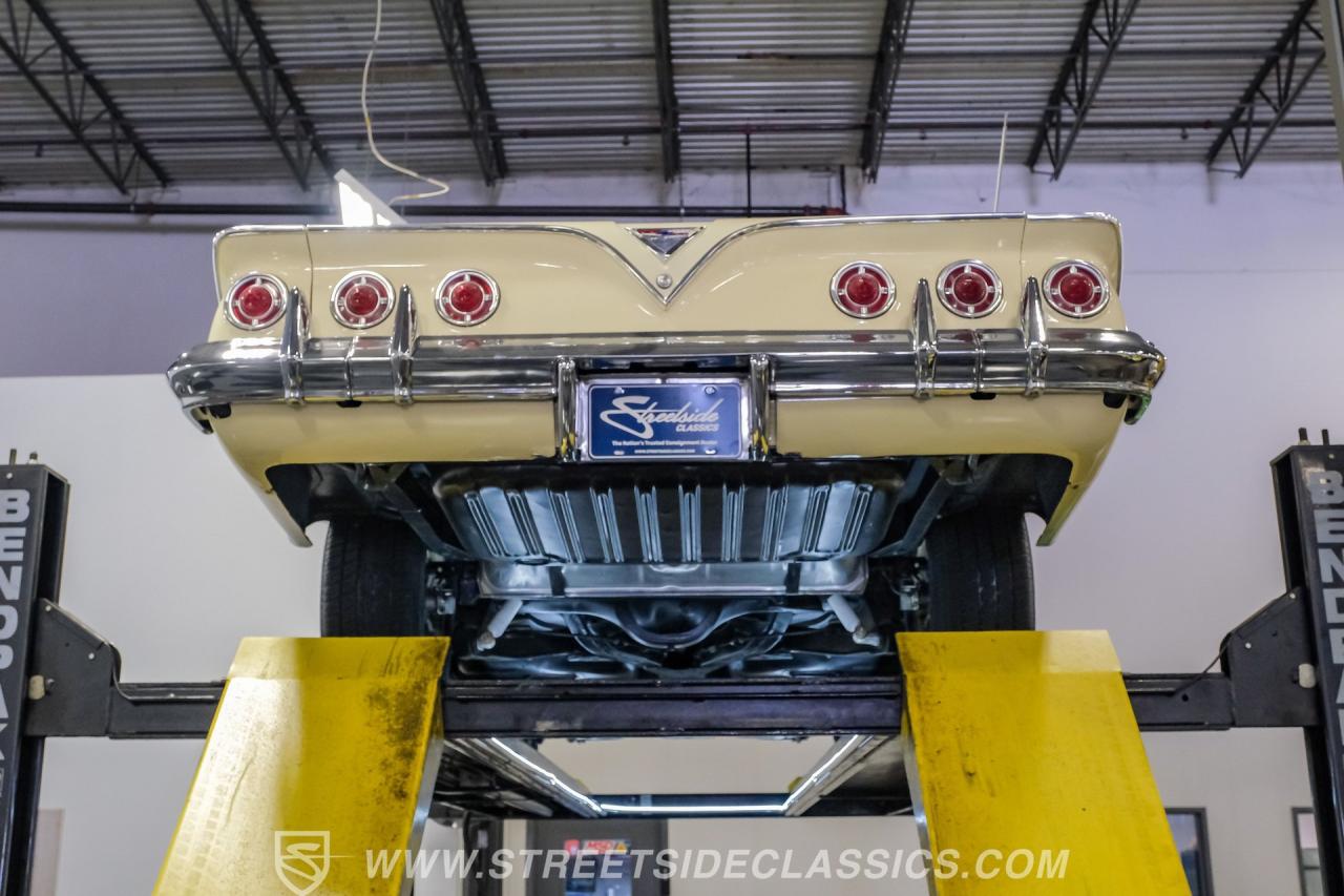 1961 Chevrolet Impala Bubble Top