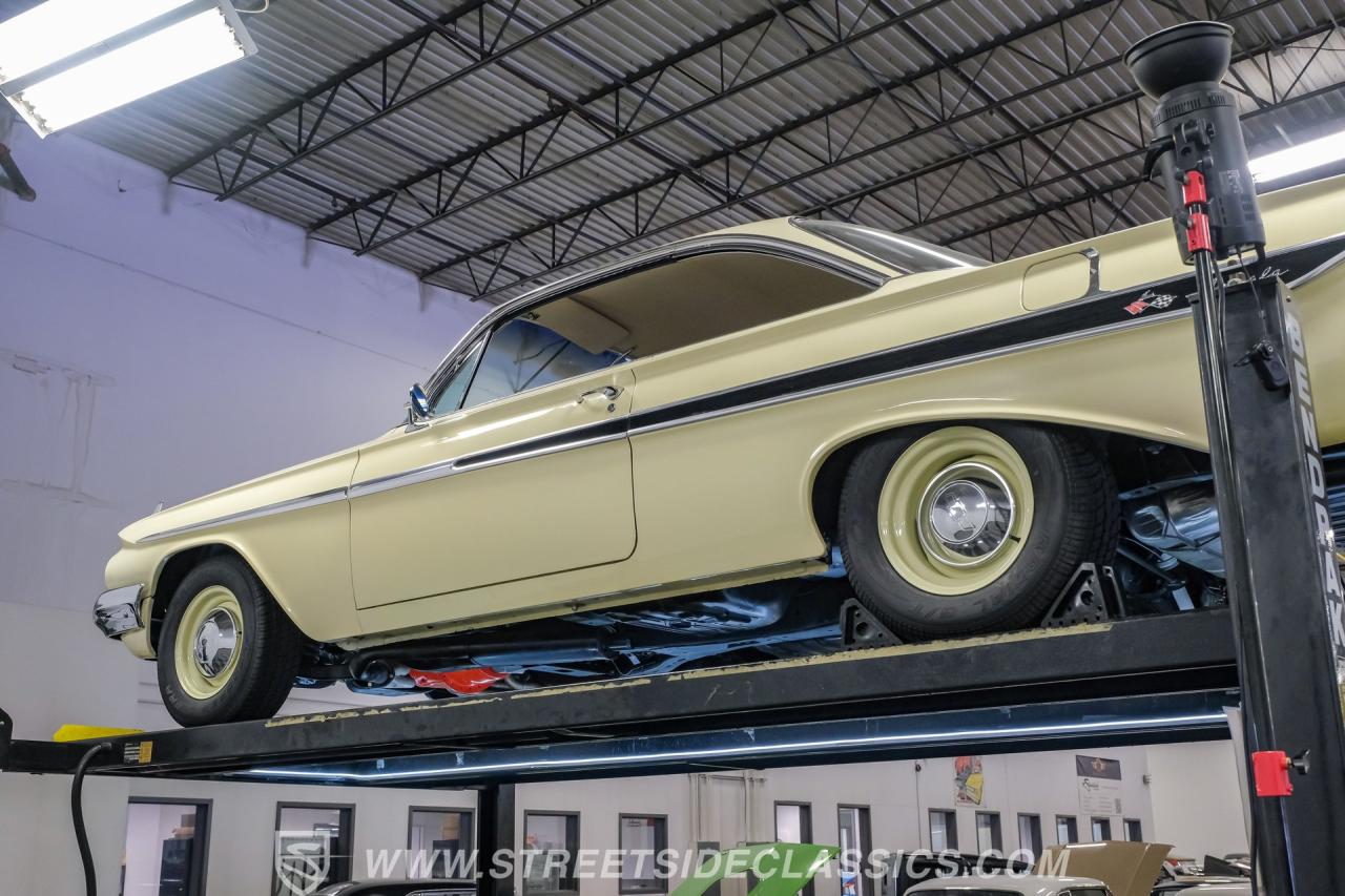1961 Chevrolet Impala Bubble Top
