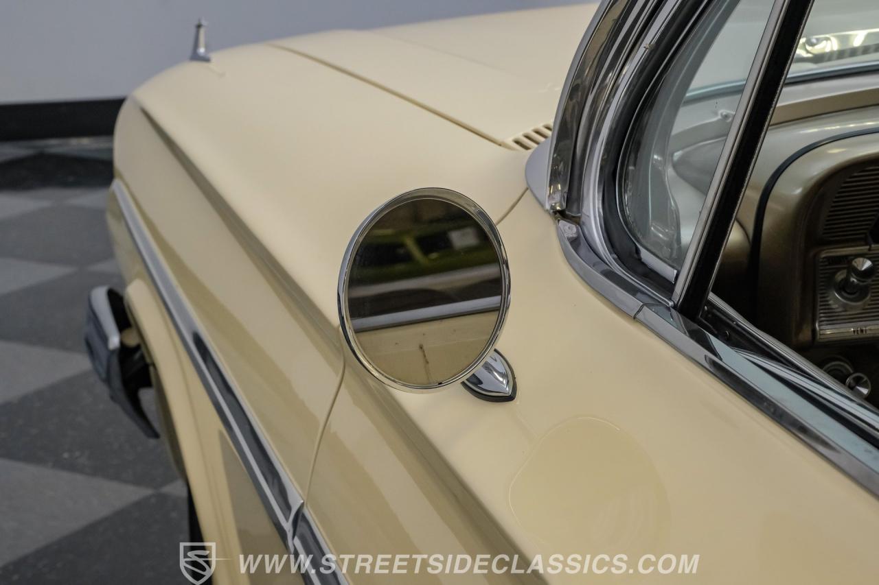 1961 Chevrolet Impala Bubble Top