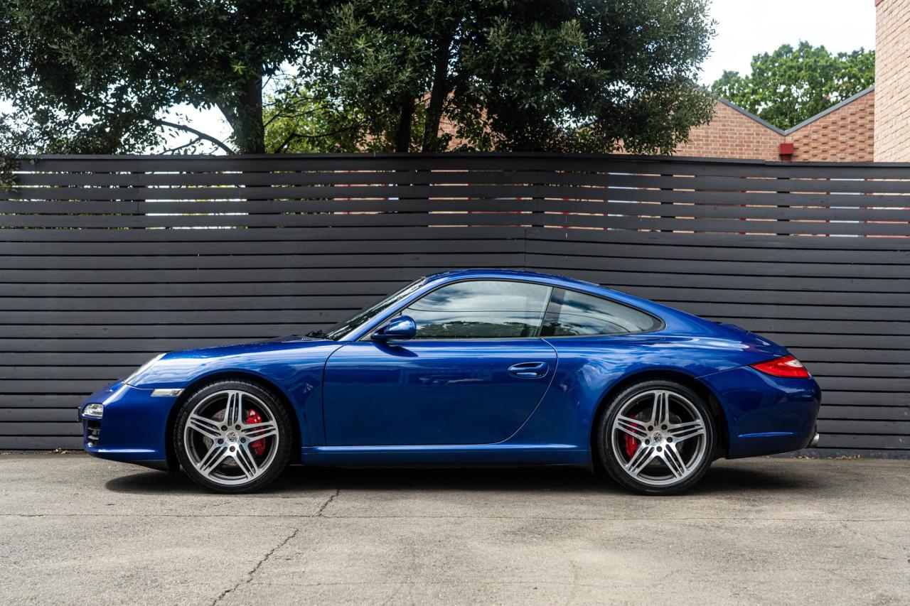 2010 Porsche 911 (997.2) CARRERA S