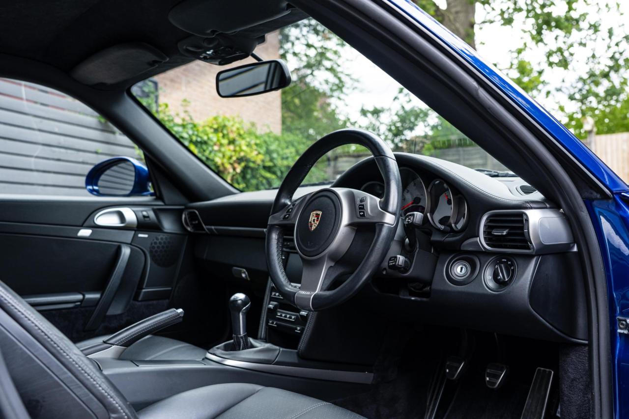 2010 Porsche 911 (997.2) CARRERA S