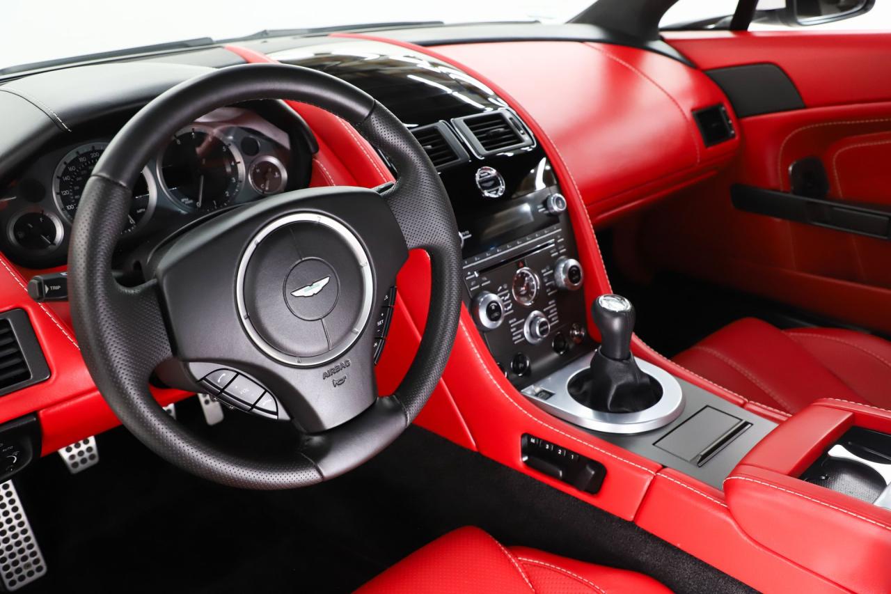 2013 Aston Martin Vantage