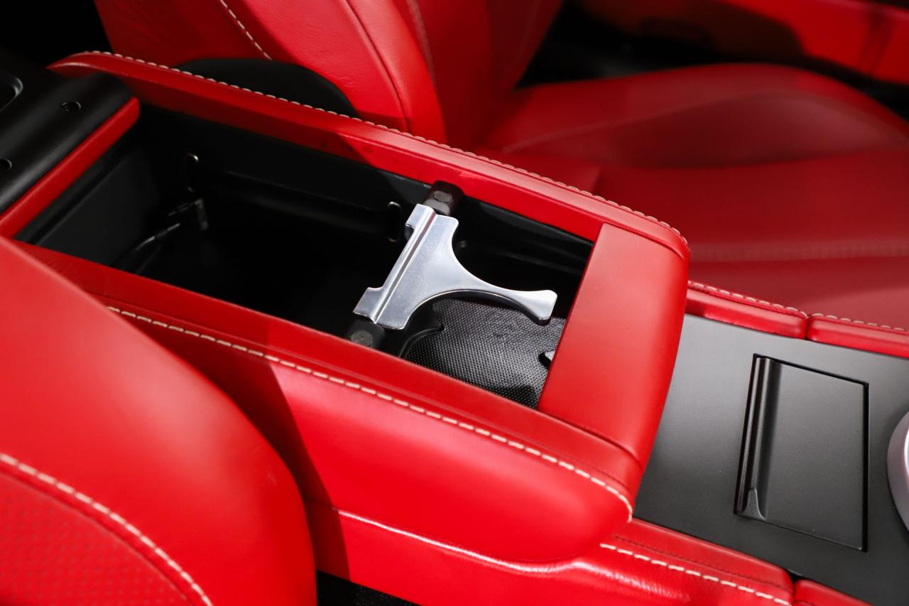 2013 Aston Martin Vantage
