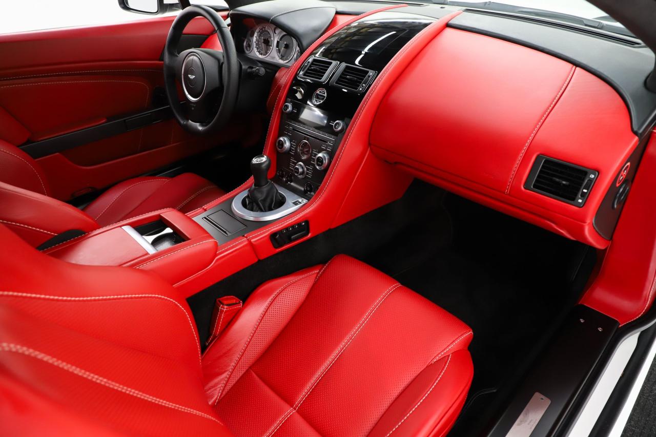 2013 Aston Martin Vantage