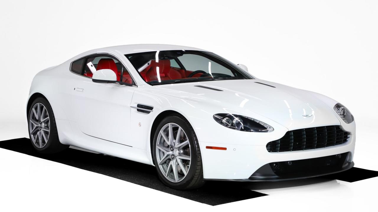 2013 Aston Martin Vantage