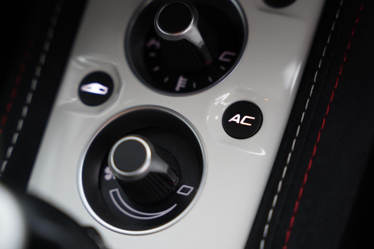 2019 Lotus Evora 