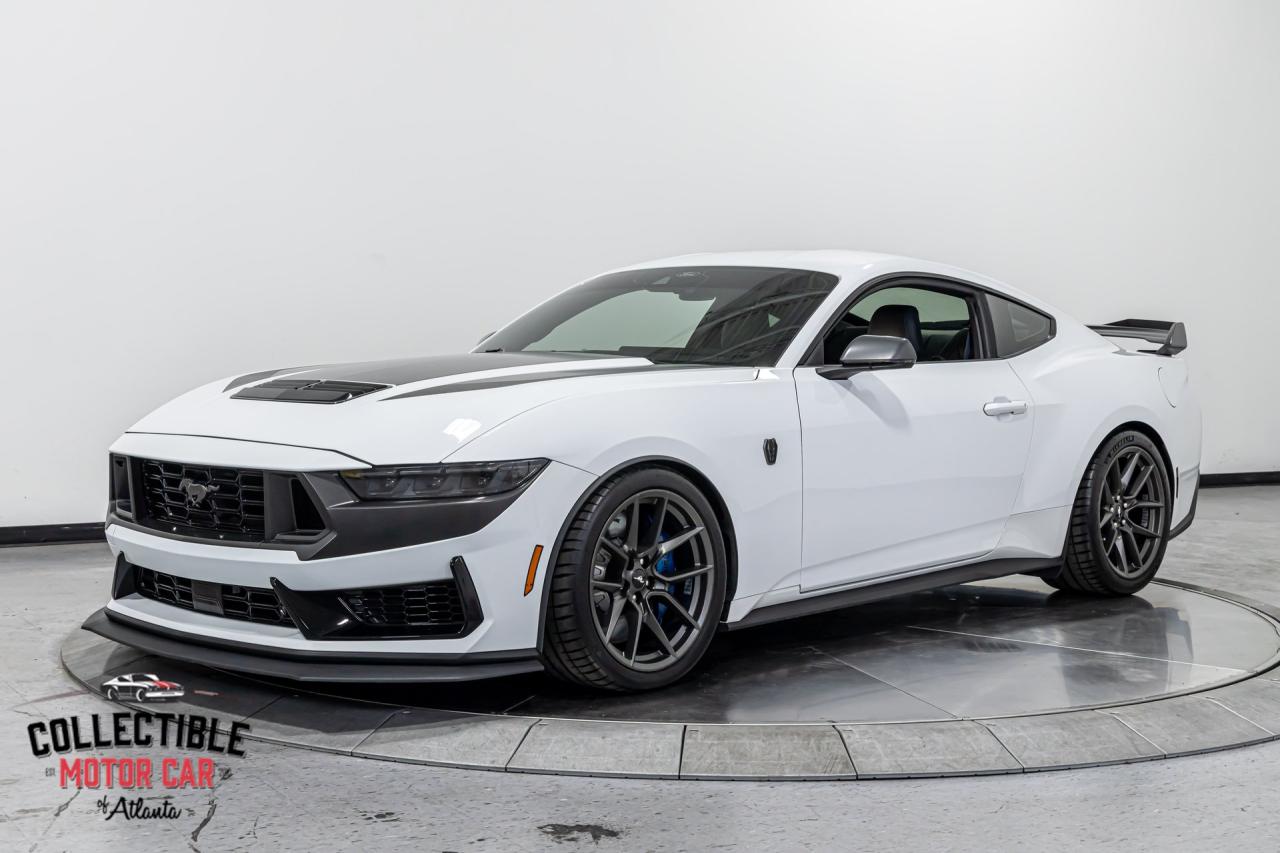 2024 Ford Mustang DARK HORSE