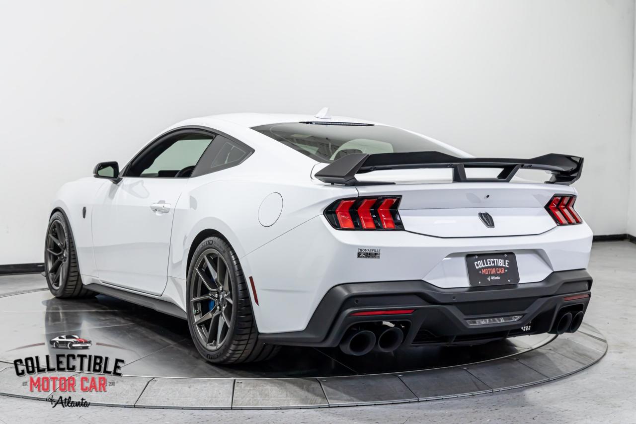 2024 Ford Mustang DARK HORSE