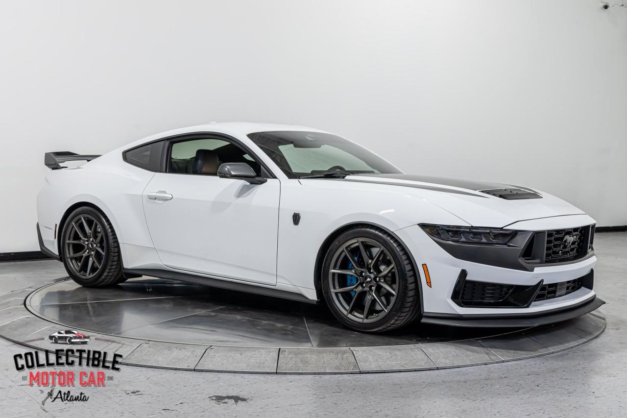 2024 Ford Mustang DARK HORSE