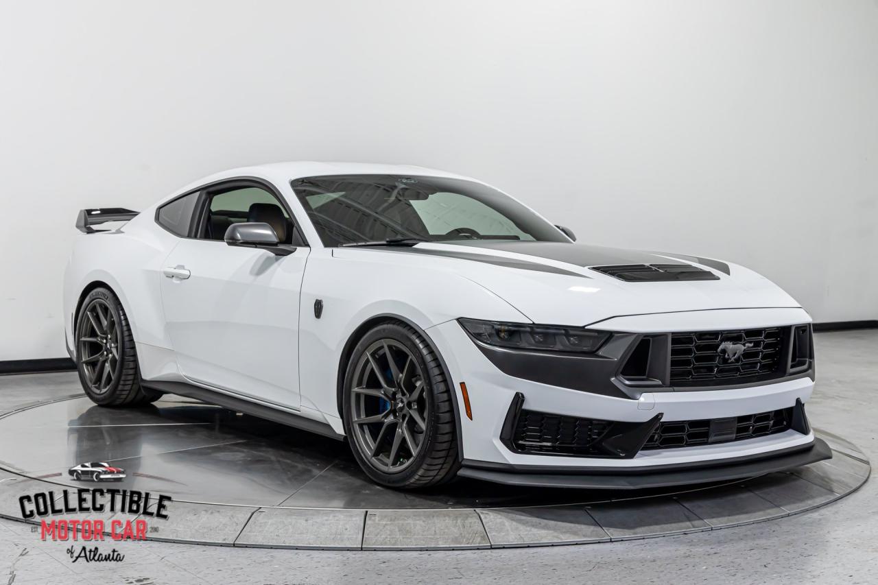2024 Ford Mustang DARK HORSE