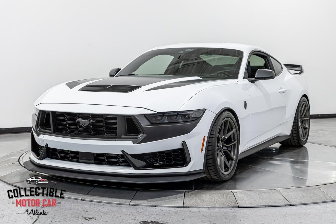 2024 Ford Mustang DARK HORSE