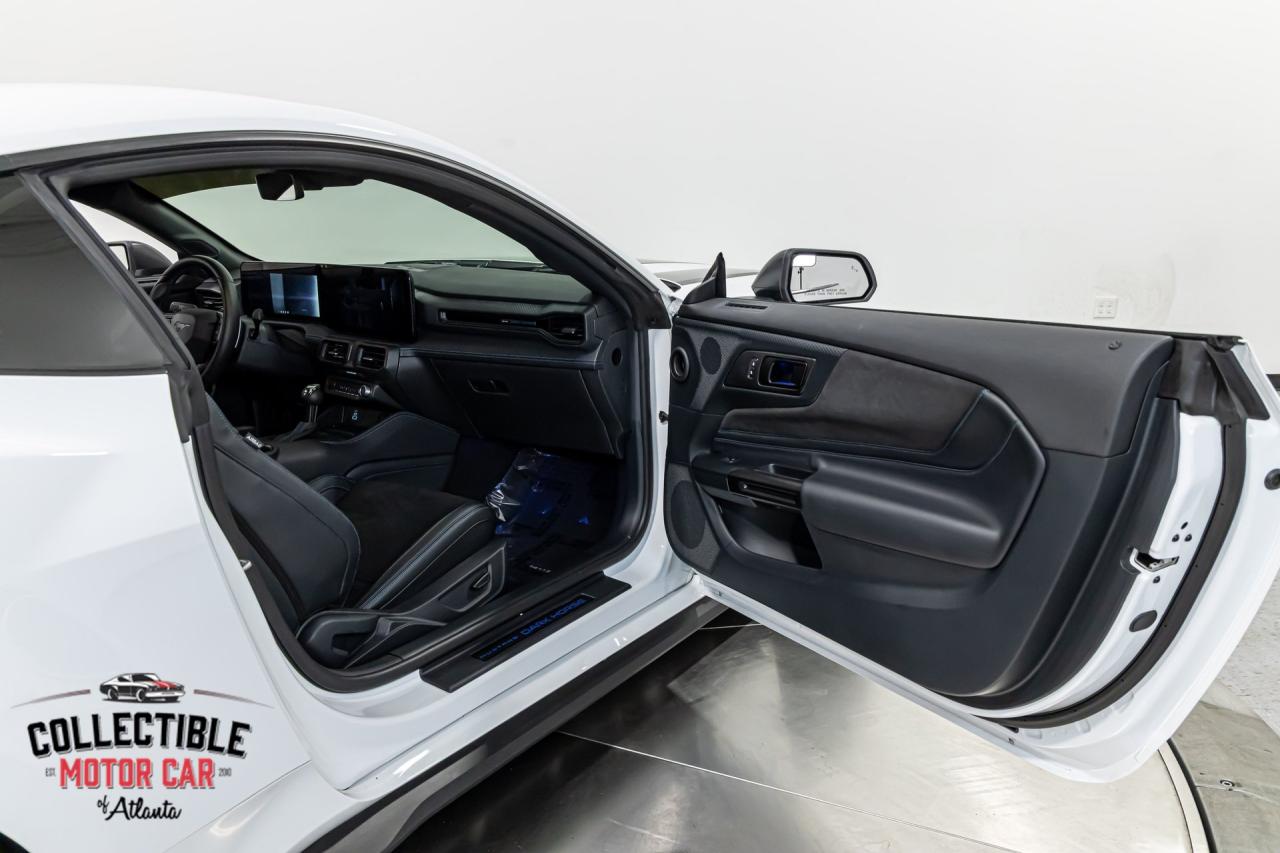 2024 Ford Mustang DARK HORSE