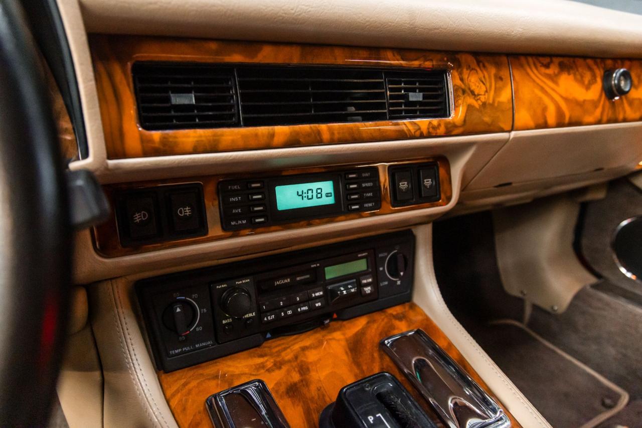 1993 Jaguar XJS 4.0 6 cyl Coupe